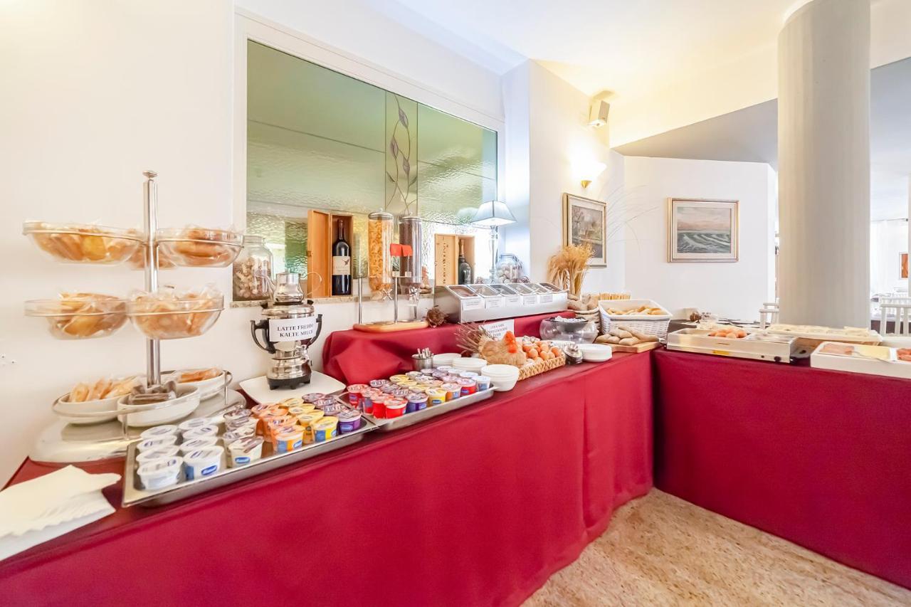 Hotel Villa Luisa ลินญาโน ซับเบียโดโร ภายนอก รูปภาพ