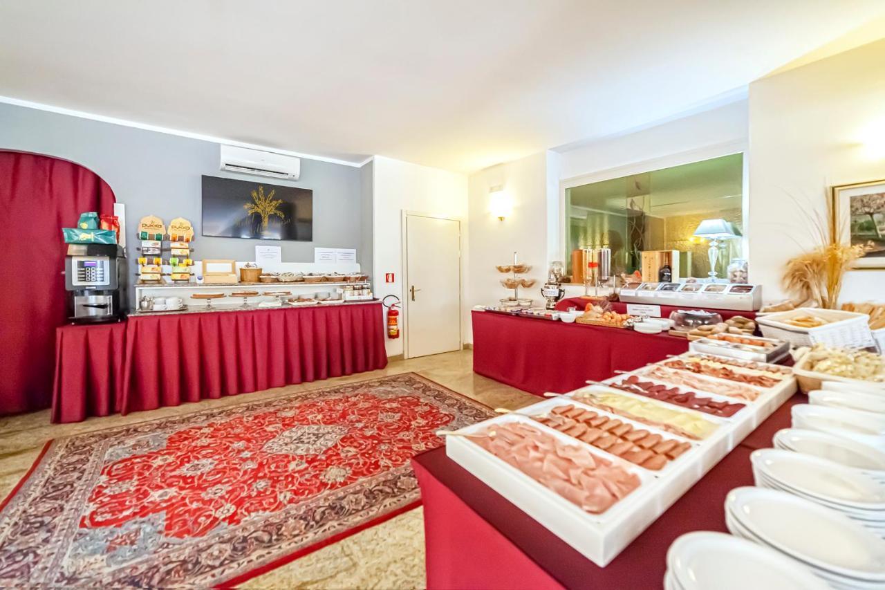 Hotel Villa Luisa ลินญาโน ซับเบียโดโร ภายนอก รูปภาพ