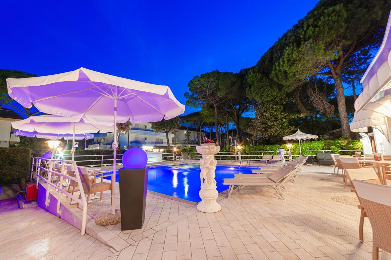 Hotel Villa Luisa ลินญาโน ซับเบียโดโร ภายนอก รูปภาพ