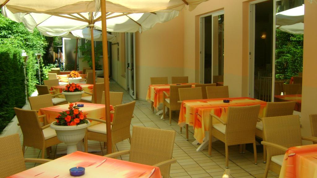 Hotel Villa Luisa ลินญาโน ซับเบียโดโร ภายนอก รูปภาพ